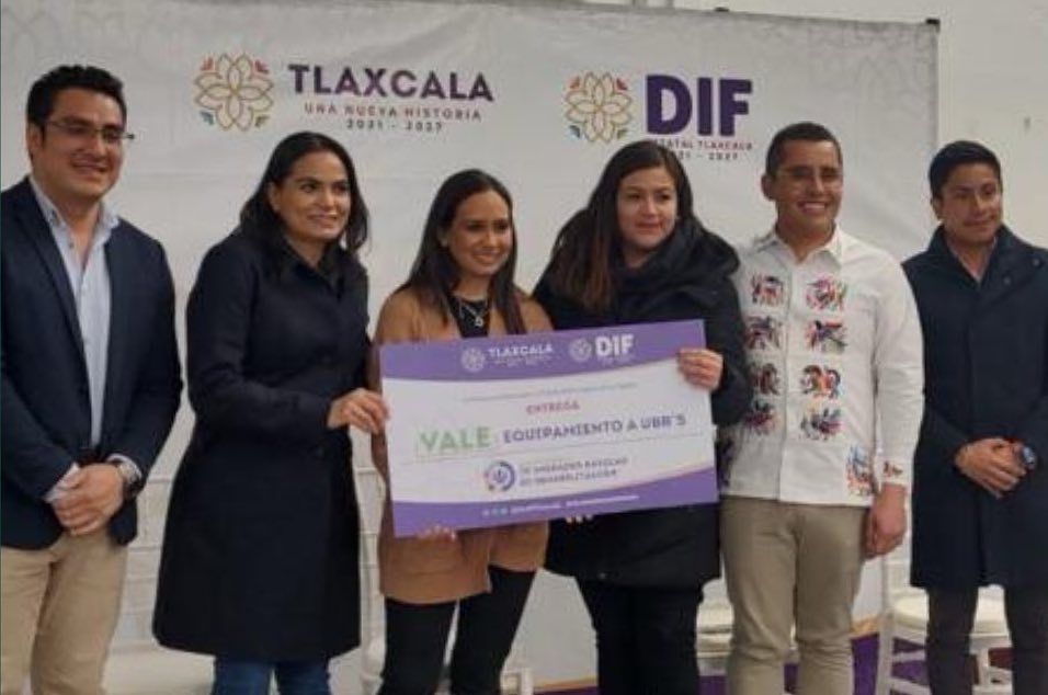Fortalece SMDIF Huamantla servicios de rehabilitación con un equipo nuevo de electroterapia